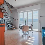 Palazzo 38 * סטרסה