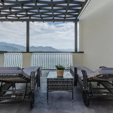 דירה Palazzo 38 סטרסה