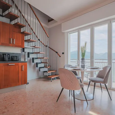 Palazzo 38 Apartman *