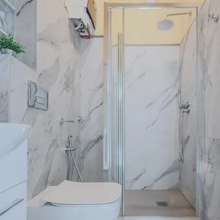 Palazzo 38 *