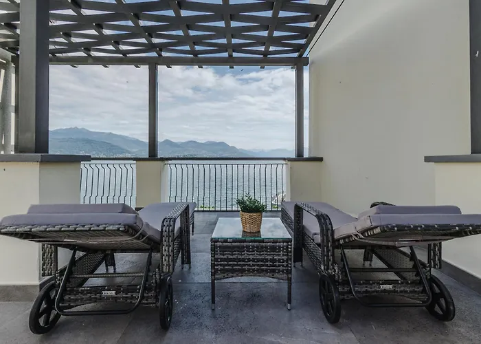 Apartment Palazzo 38 Stresa